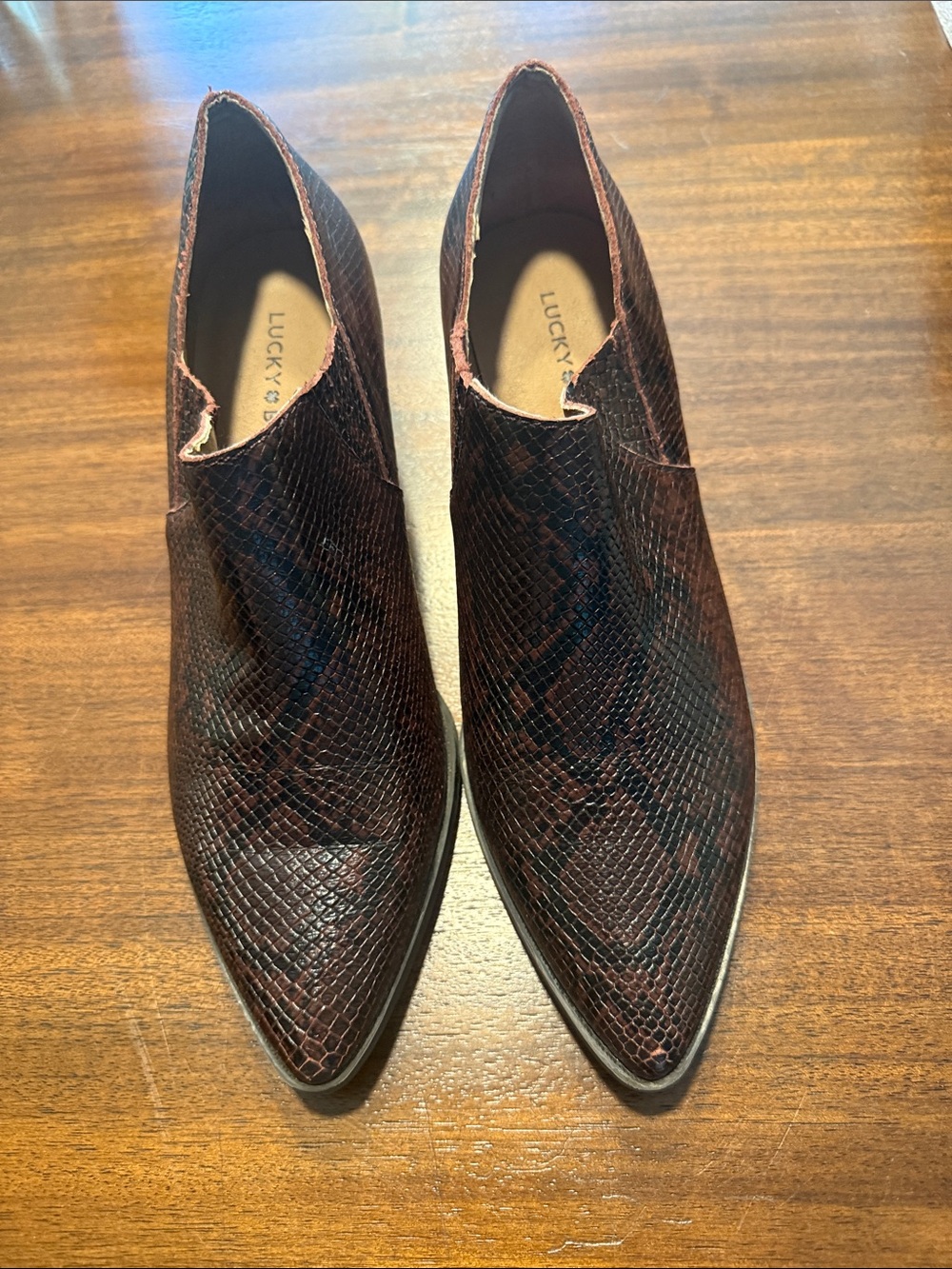Lucky Brand Wine Textured Pointed Block Heel Ankle Booties - Picture 2 of 5